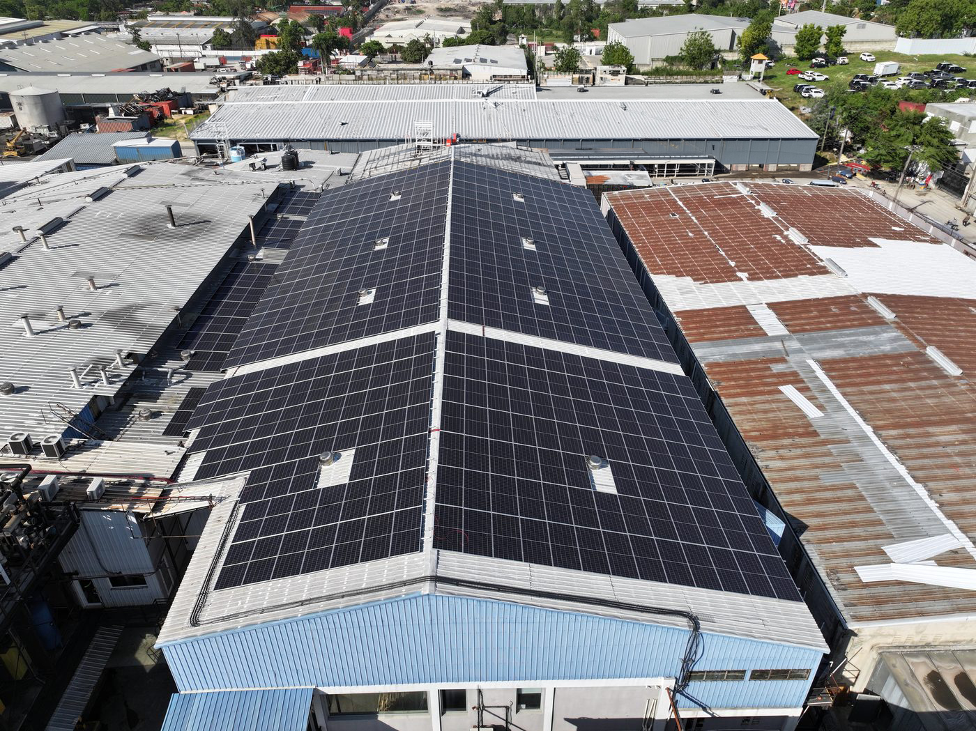 Large rooftop solar array on a factory